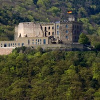 Rund um das Hambacher Schloss