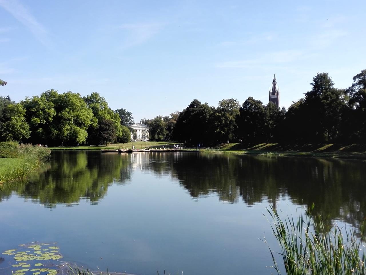 Viel Wasser, viel Park