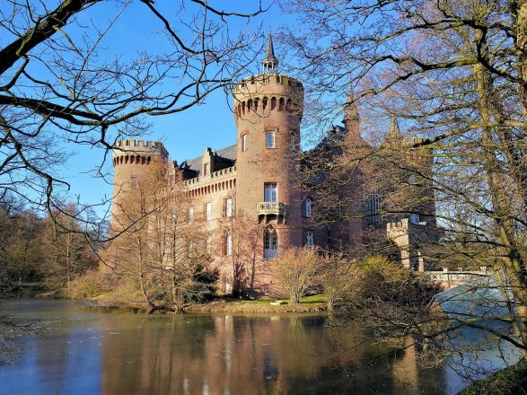 Auf Schloss Moyland