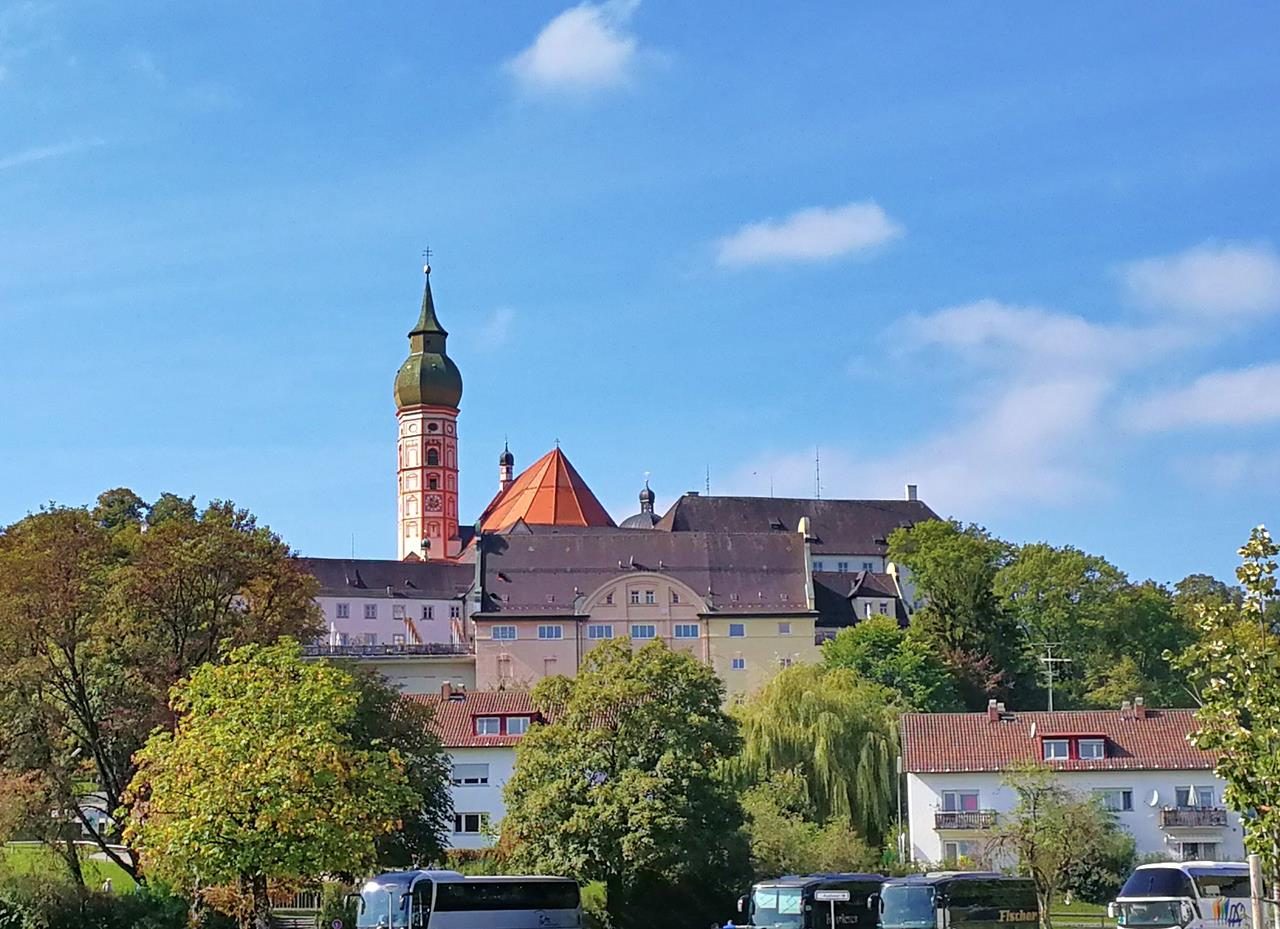 Am Kloster Andechs