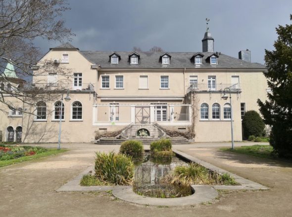 Mülheim: von Schloss zu Schloss