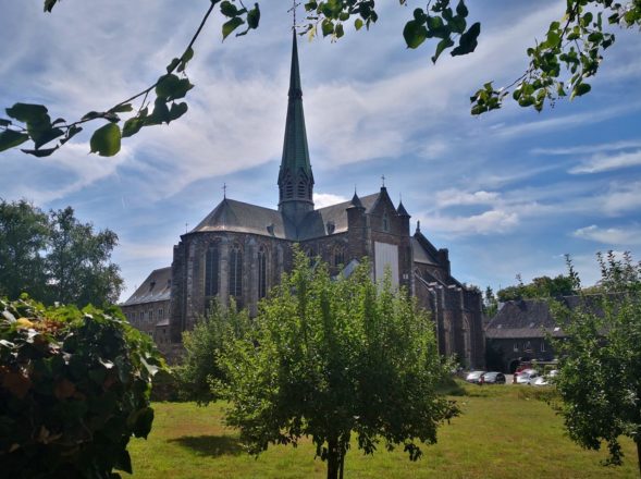 Am Kloster Val-Dieu