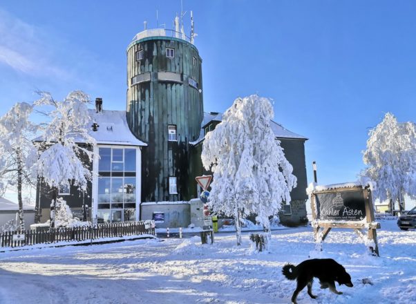 Kahler Asten im Schnee