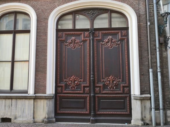Die Türen von Roermond