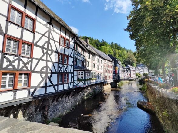 Höfen – Monschau – Perlenbachtal