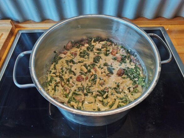 OnePot Spätzle mit Tofu