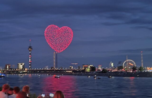 1.000 Drohnen über Düsseldorf