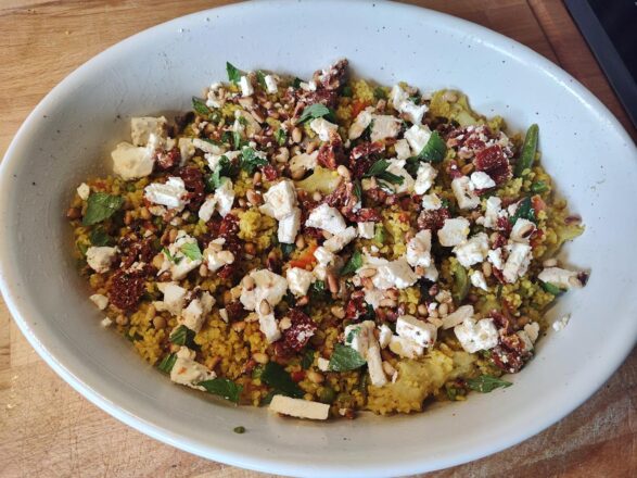 Vierschicht-Bulgur-Gemüse-Auflauf