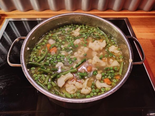 Abfasten mit Gemüsesuppe